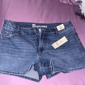 No Boundaries Women's Classic Blue Jean Shorts